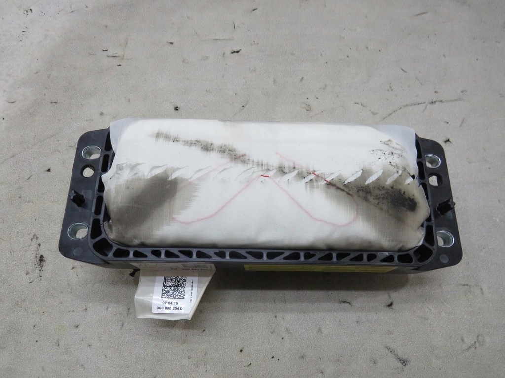 фото №1, Подушка пассажира подушка безопасности passat b8 3g0880204d