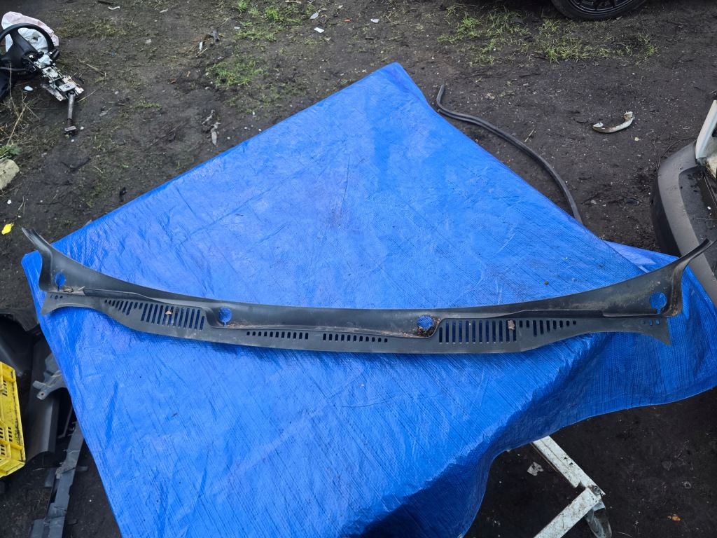 фото №1, Жабо vw caddy 2k0819403