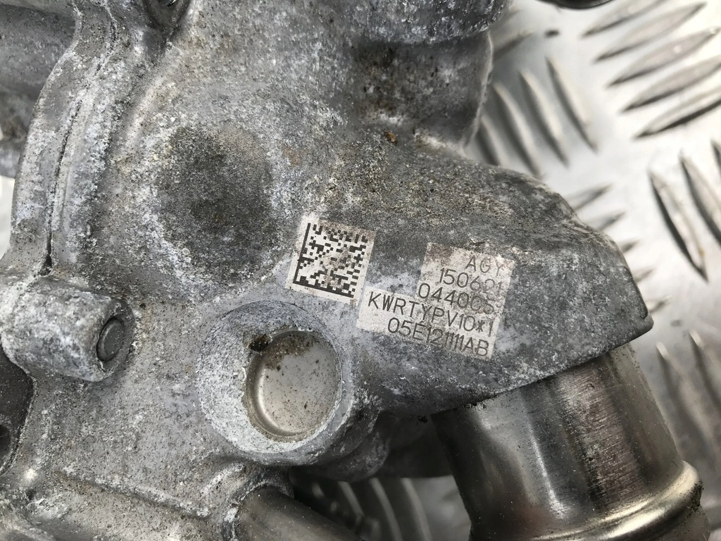 фото №5, Корпус термостата насос wody a3 8y 20- 05e121042f