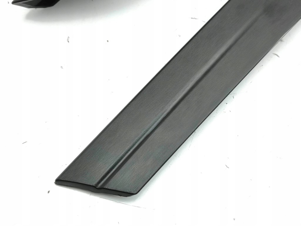 Jeep avenger 2024 молдинг стекло боковой Киев