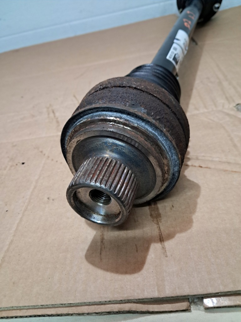 Audi q7 4m0 привідний вал задній 4m0501203d 3.0 tdi Київ