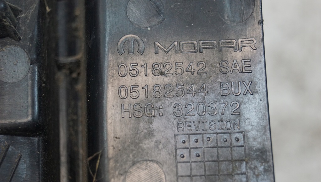 фото №15, Лампа правый задняя jeep compass i lift 11- 05182542