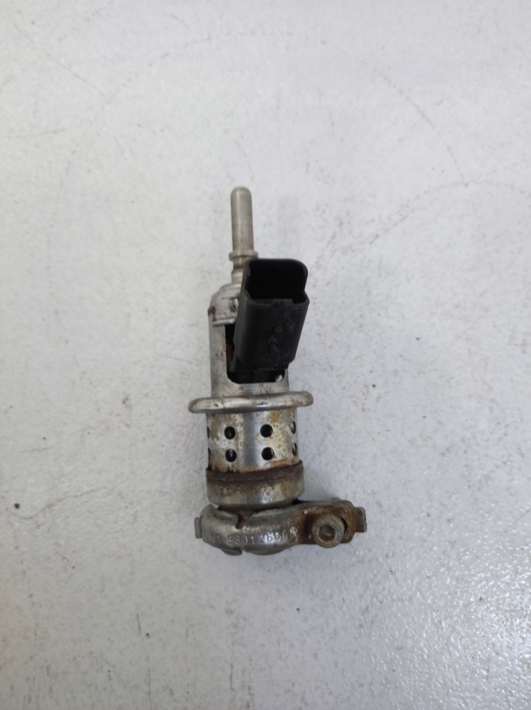 фото №1, Инжектор форсунка adblue berlingo partner 4 rifter combo e 1.5 bluehdi