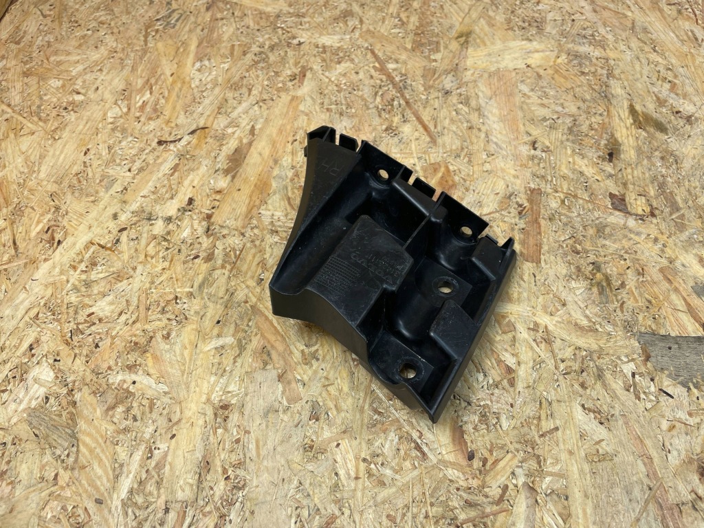 Кронштейн направляющая бампера перед правый volvo v40 ii 31425111 2012- с Разборки