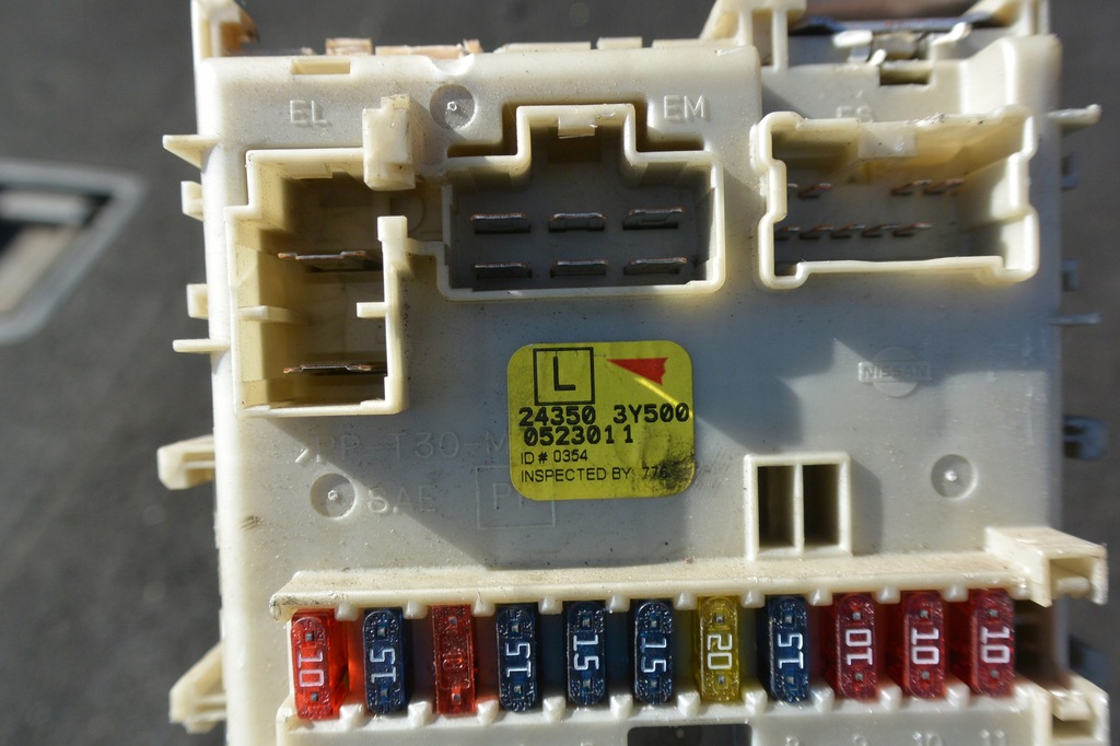 фото №6, Коробка предохранителей nissan maxima qx a33