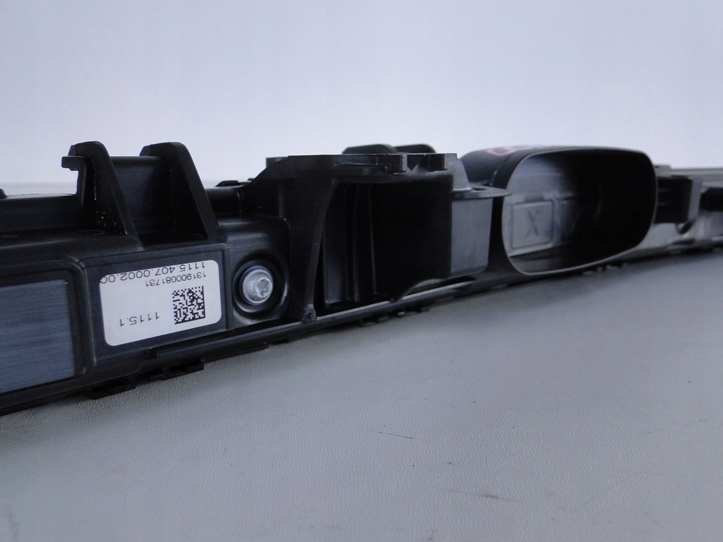 фото №6, Mercedes eqc 293 n293 лампа led drl nad решётка радиатора