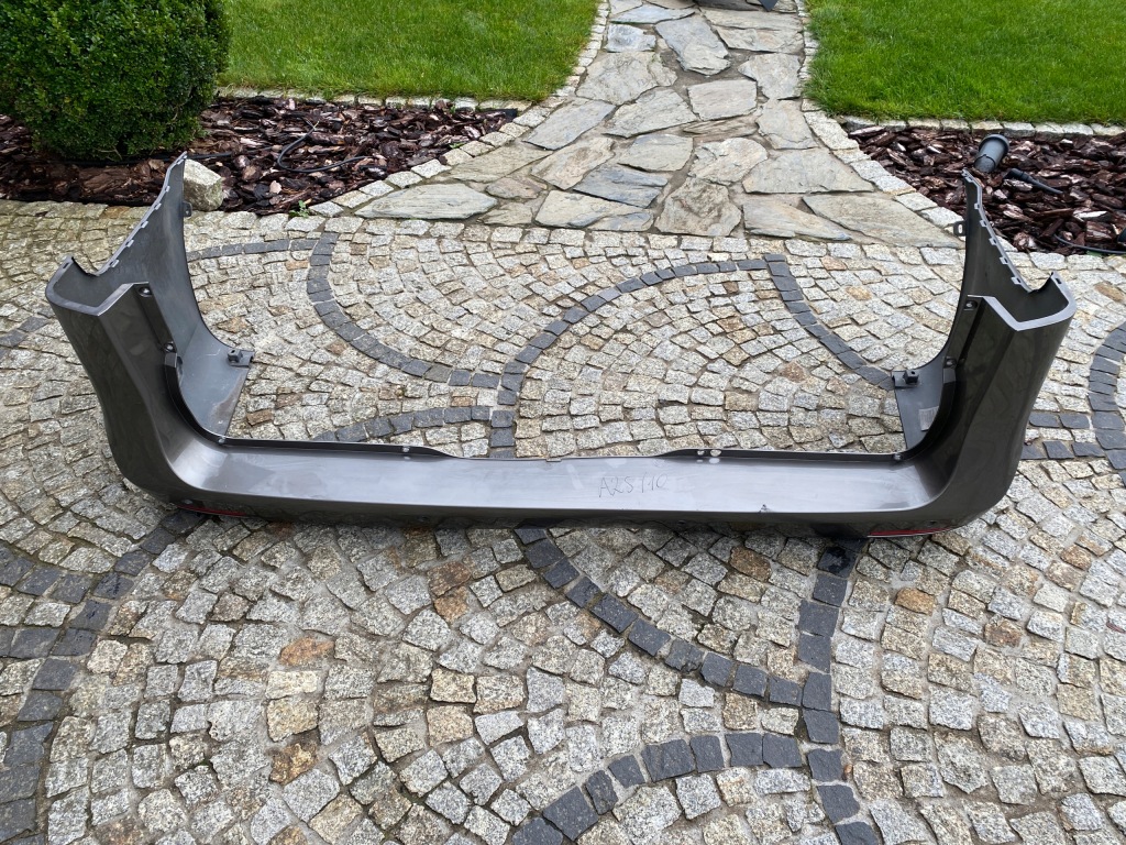 фото №1, Mercedes 447 v klasa бампер задняя отражатели 4478851225 оригинал