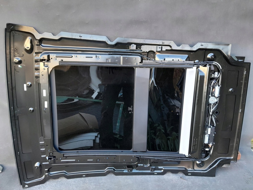 фото №8, Ford kuga mk3 19- крыша панорама