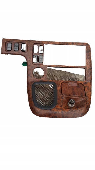 фото №1, Kia carnival 99- рамка панель корпус пепельница