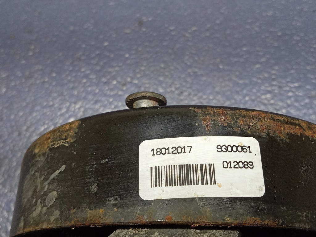 фото №4, Bmw 5 g30 g31 2.0d 520d моторчик вентилятора 8617085 4 pin