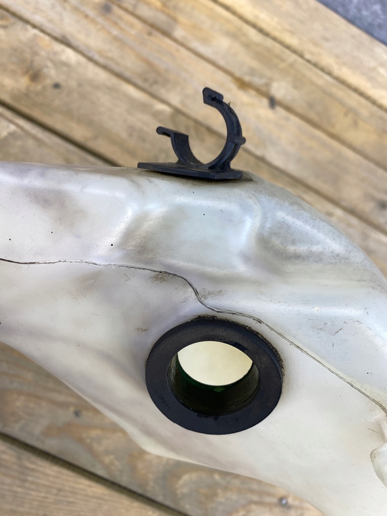 фото №9, Бачок омивача помпа citroen ds5 org