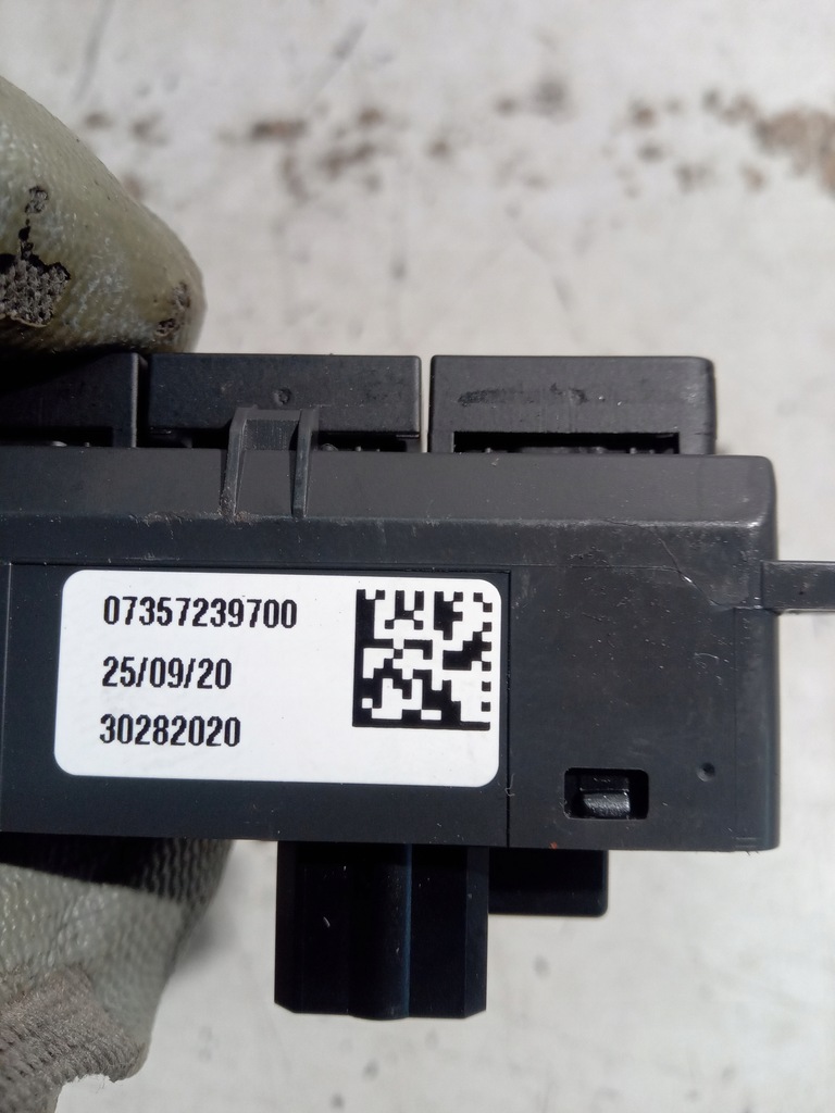 фото №3, Jeep renegade lift кнопка 07357239700