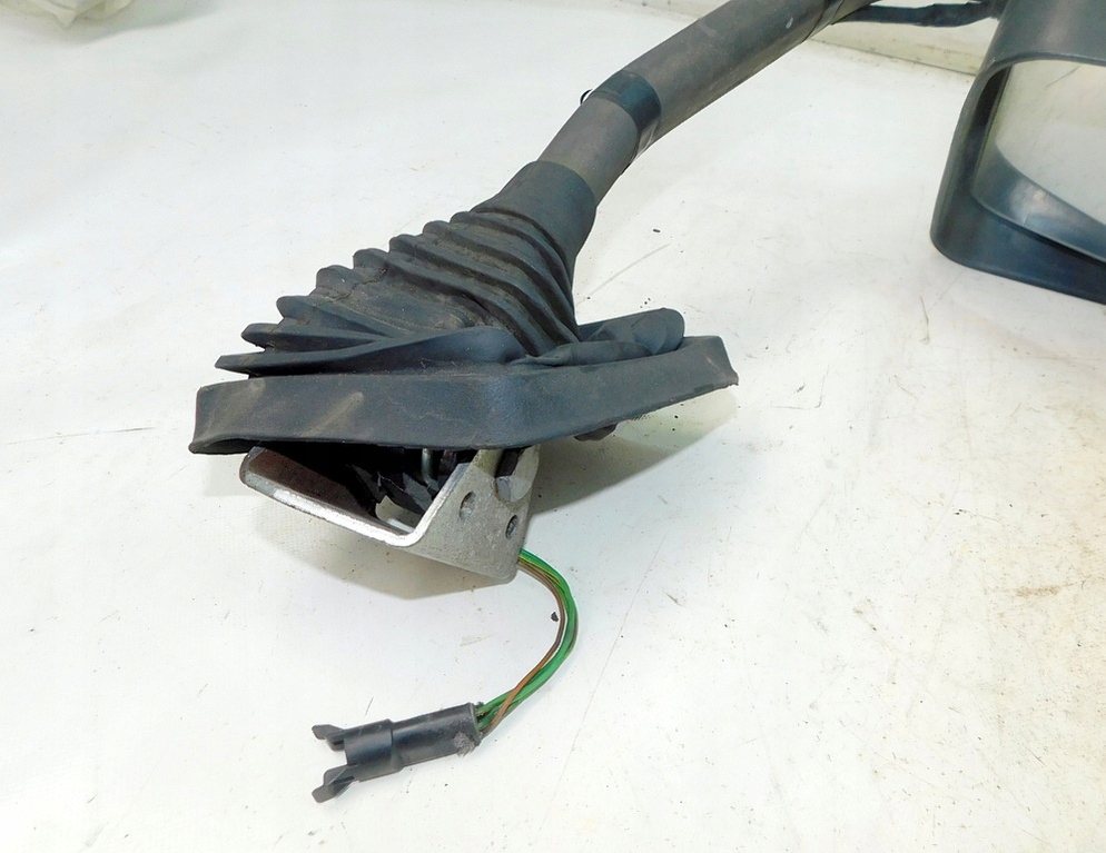 фото №9, Iveco eurocargo 120e21 19,5" 02-08 дзеркало праве