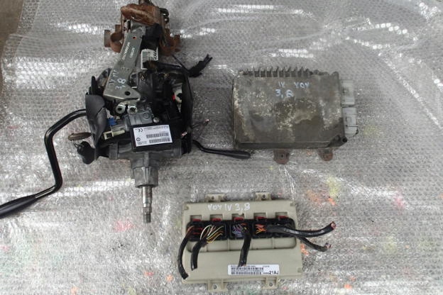 фото №1, Voyager iv 3.3 v6 3.8 v6 набор стартовый 2002 rok