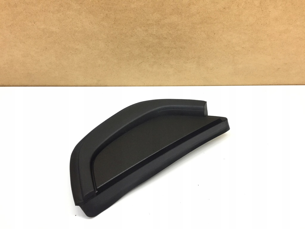 фото №1, Citroen c3 iii треугольник заглушка крыла левая левый задняя