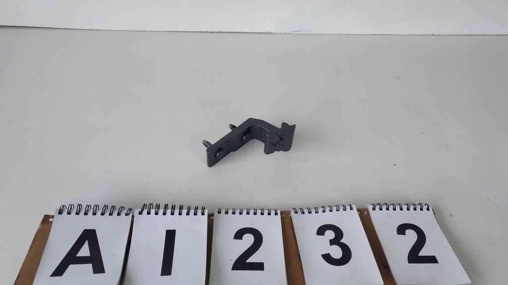 Купить Mercedes cla w118 петля дверь правый перед