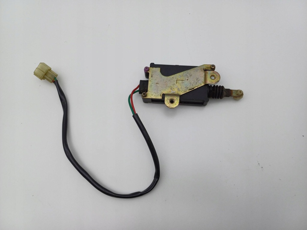 Привід замка центрального лівий задній mazda 323 f nr549 в Україні