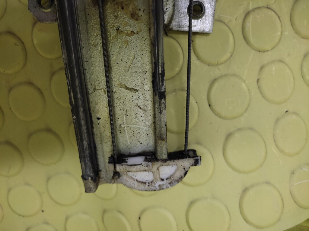 фото №7, Mitsubishi pajero iii подъемник стекло правый перед mr436854