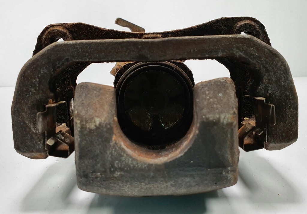 фото №4, Суппорт тормозной правый задняя задний mazda rx-8 rx8