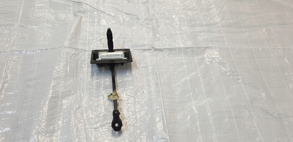 фото №1, Петля кришки jeep wrangler jl 2019