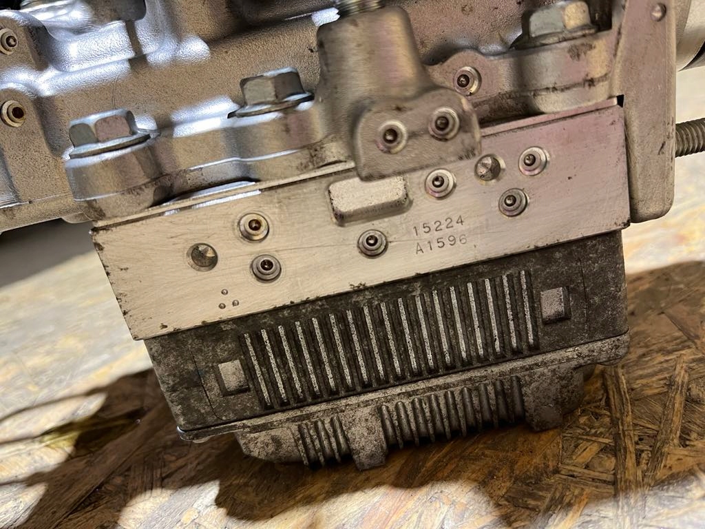 Купити Насос гальмівна abs toyota auris ii lexus ct 200h 47270-47030 оригінал