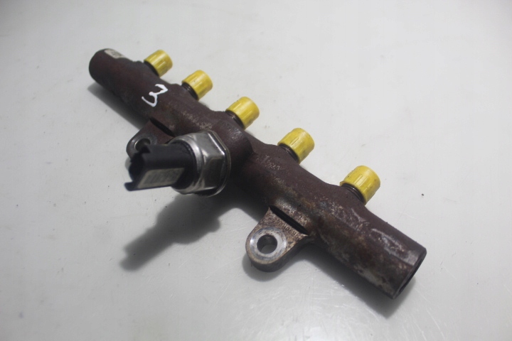 фото №1, Молдинг впрыскная renault clio iii 1.5dci