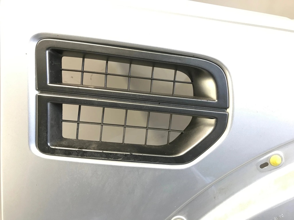 фото №5, Land rover discovery 3 - lr3 2005 po правая крыло