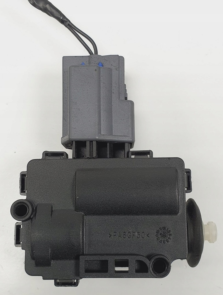 фото №1, Привод крышка заливной топлива discovery sport l550