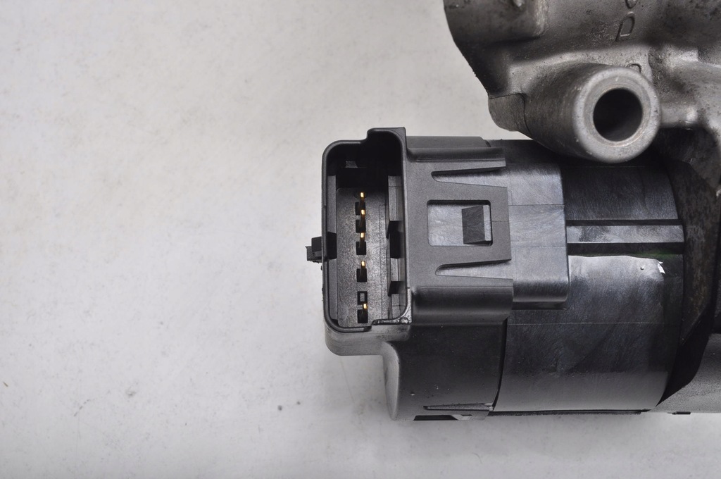 фото №7, Peugeot 407 307 607 807 2.0 hdi радиатор выхлопных газов 9681825280