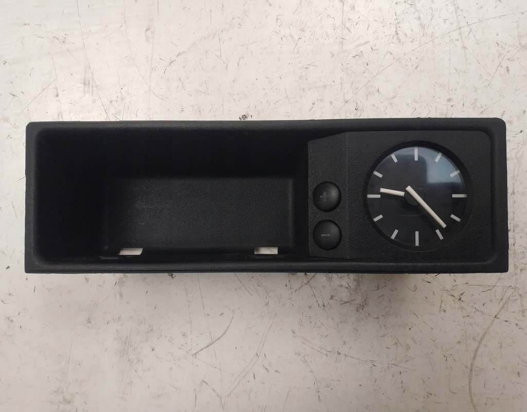 фото №1, Часы bmw 318 td