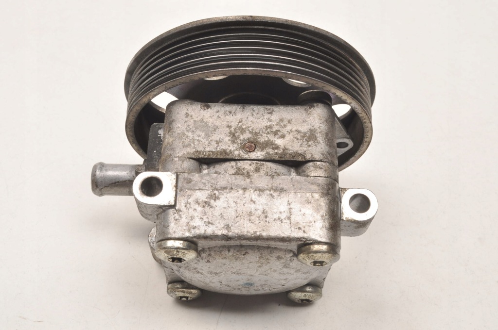 Maserati quattroporte vi 3.0 насос підсилювача 7611332155 7617955170 Недорого