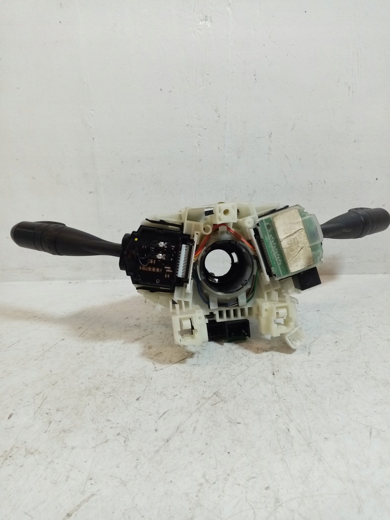 фото №1, Переключатель комбинированный mitsubishi colt 6