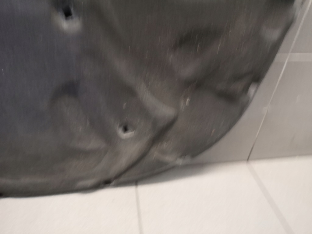 фото №7, Шумоизоляция капот audi a6 c6 4f0863825d