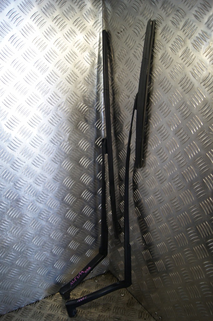 фото №1, Рычаги дворник рычаг altima 2.5b 2016 l33