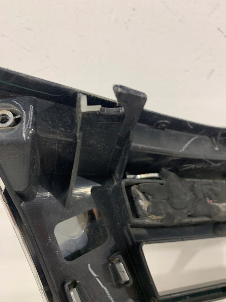 фото №11, Toyota hilux n70 12- решётка радиатора решётка радиатора радиатора