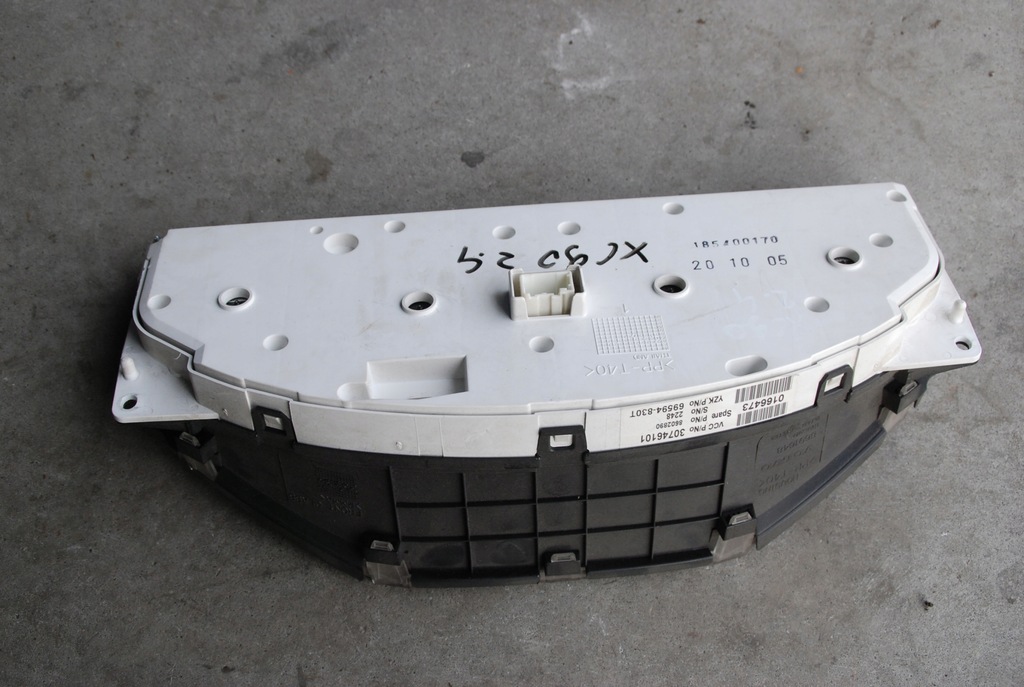 фото №4, Volvo xc90 2.4 d5 lift лічильник приладова панель 30746101