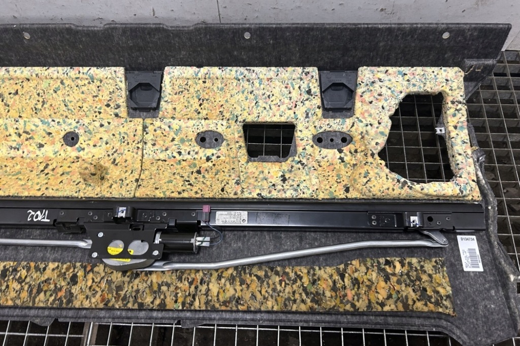 фото №9, Полиця багажника bmw 7 f01, f02 9129056 4.4l бензиновий 330kw 2014