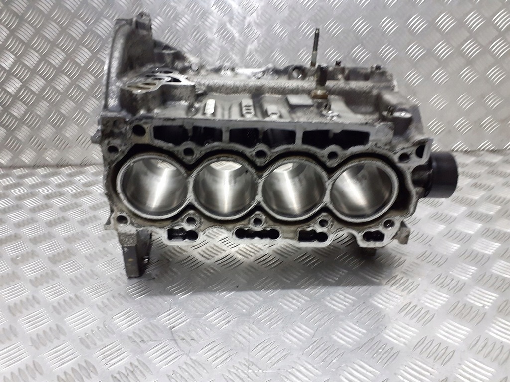 фото №12, Блок двигателя 8hx peugeot 206 1.4 hdi