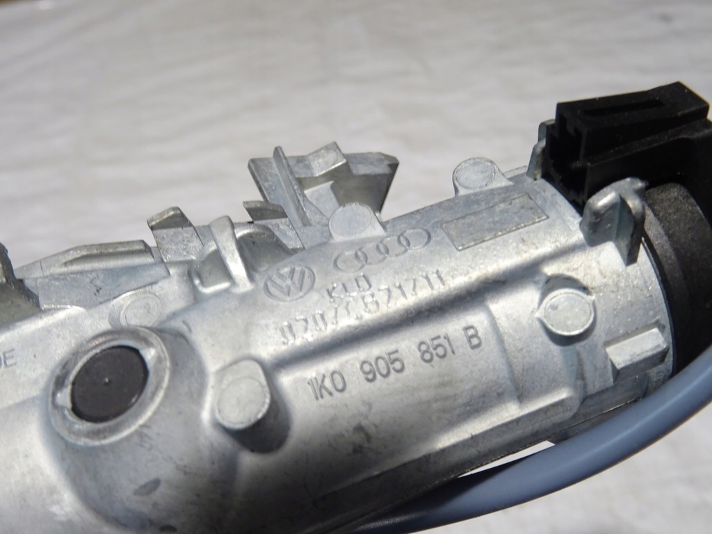 фото №11, Бортовой компьютер счетчик набор vw caddy iii 3 2k0 lift 10- 1.6 tdi cay 03l906023pa