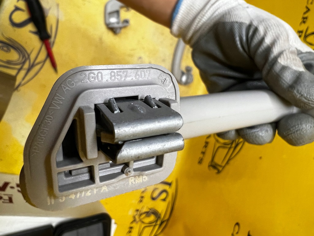 фото №10, Комплект ручки крепления потолочный skoda scala seat vw