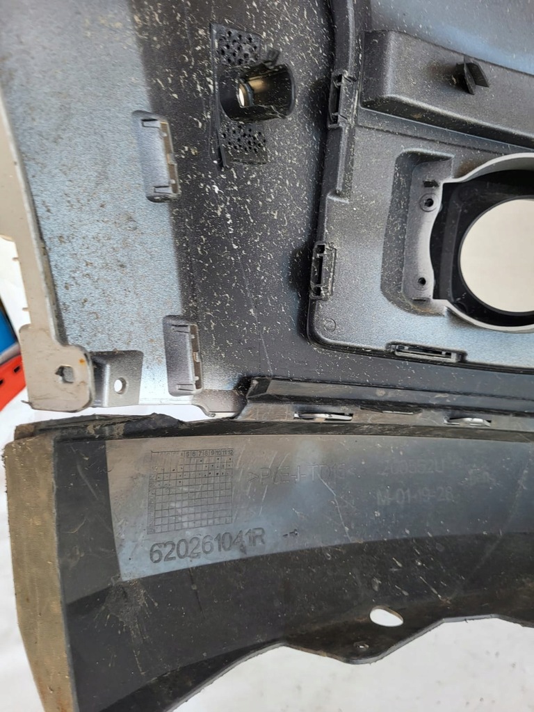 фото №12, Dacia sandero iii 3 stepway 20- бампер перед передний pdc 620228861r