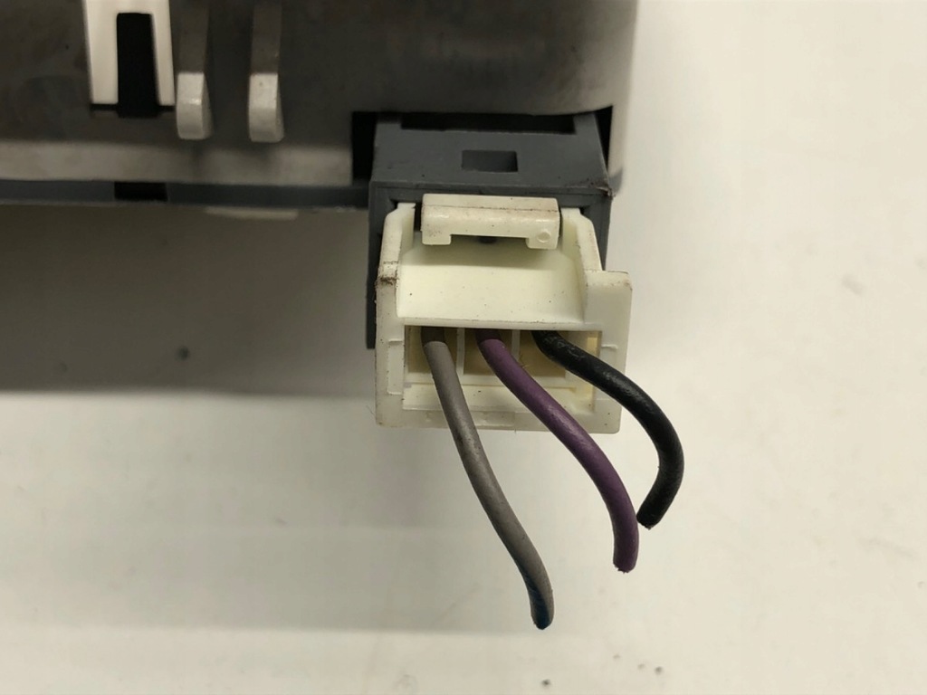 фото №4, Лампа потолочная fiat bravo ii 735244963 хэтчбек салона