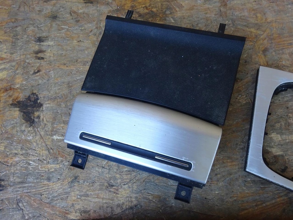 фото №7, Audi a3 8p 8p4 5d sportback накладки декори двері рамка dsg s-line