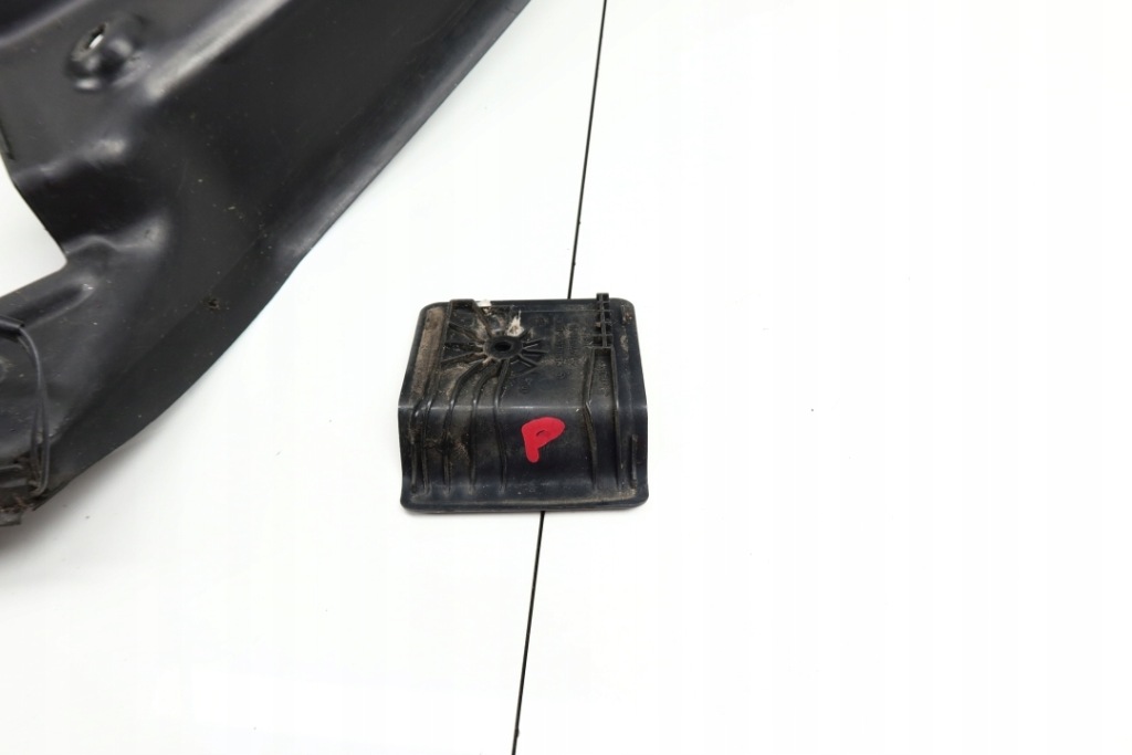 фото №13, Mercedes w164 x164 gl молдинг стійка багажника 1646900427 датчик кришки p