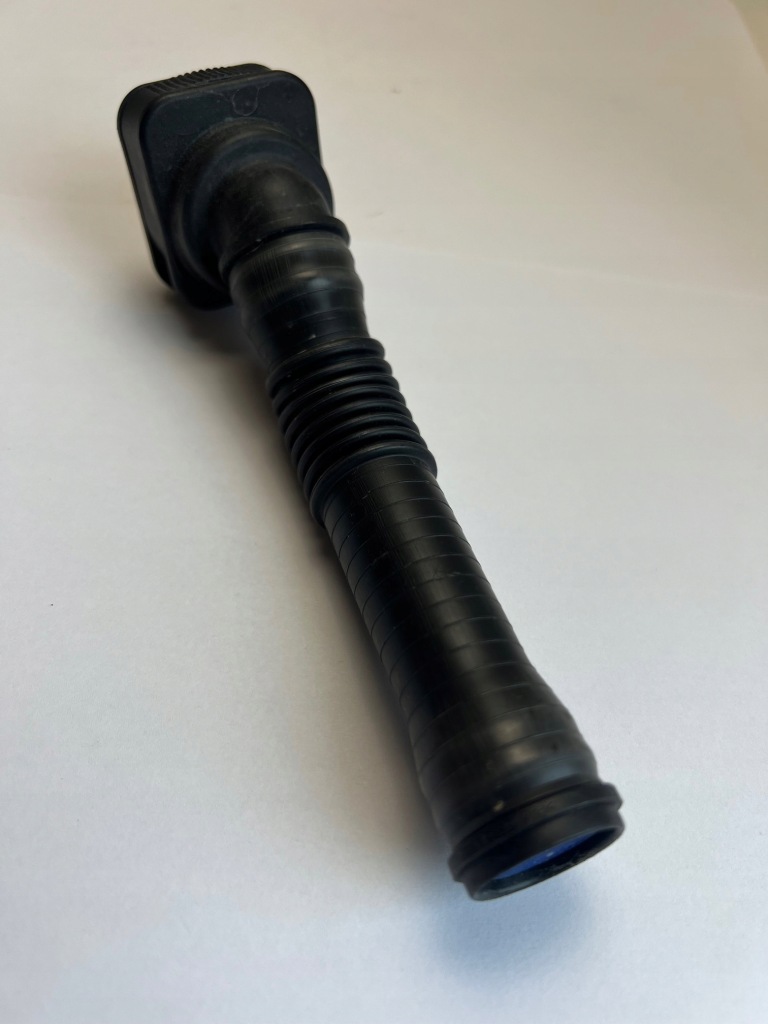 фото №1, Audi vw skoda seat трубка вентиляційна фільтра 1k0129637e