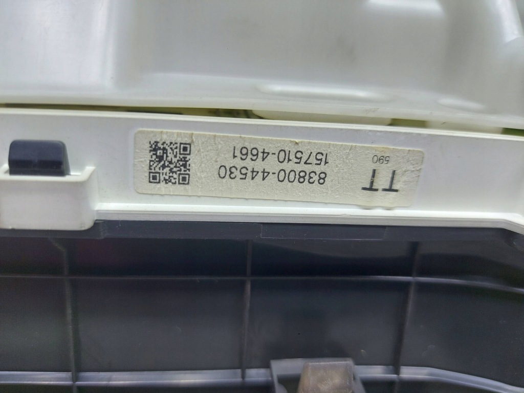 фото №8, Счетчик приборная панель 83800-45330 toyota avensis verso 2.0d 359988 tyś km