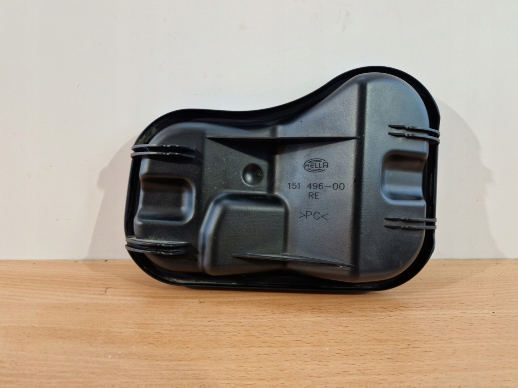 фото №1, Mercedes sprinter 901 правий кришка лампи кришка