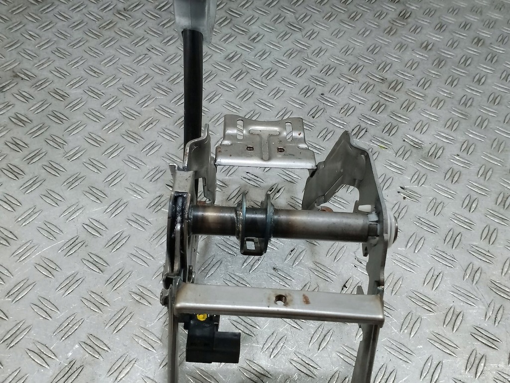 фото №6, Рычаг тормоза ручного opel antara 3.2 v6