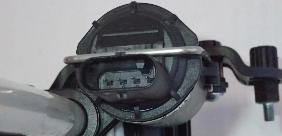 фото №7, Механізм шторка ліва задня audi a8 s8 d4 4h0861963