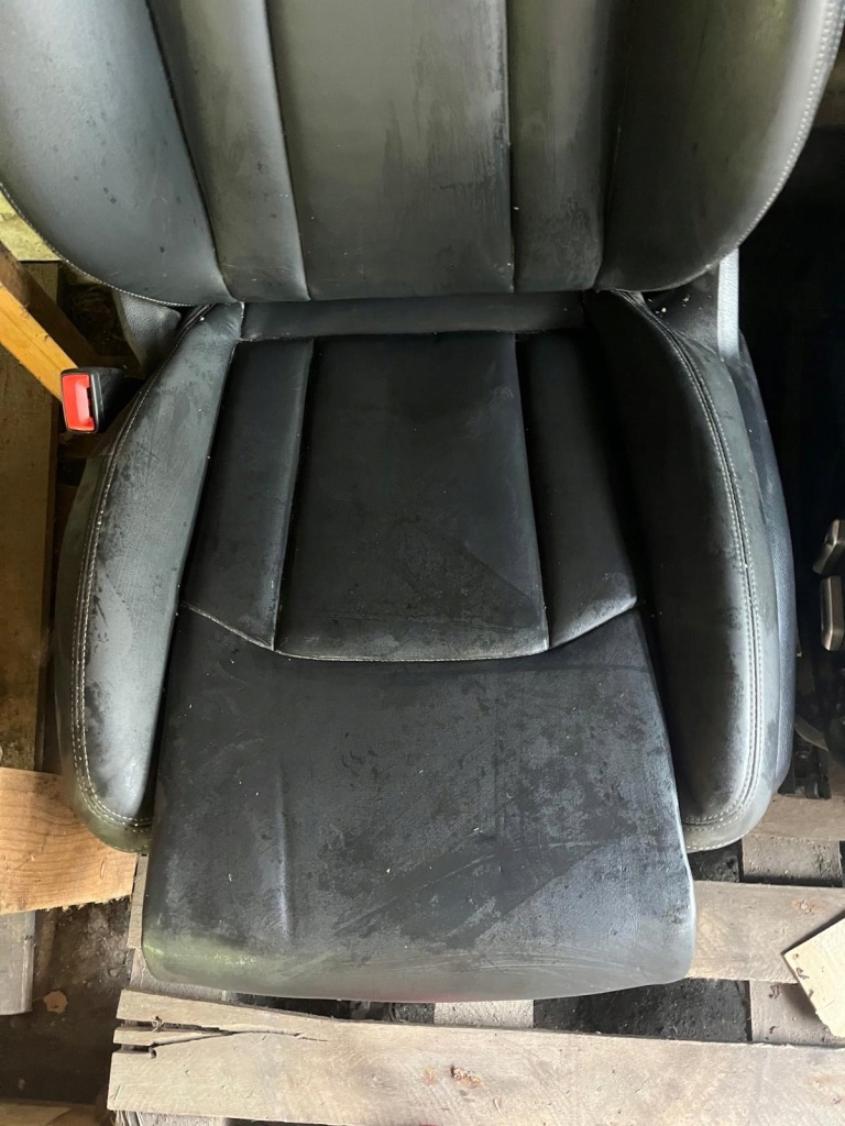 фото №4, Audi q7 s-line салон заднє сидіння сидіння тунель підлокітник шкіра 3-rzędy